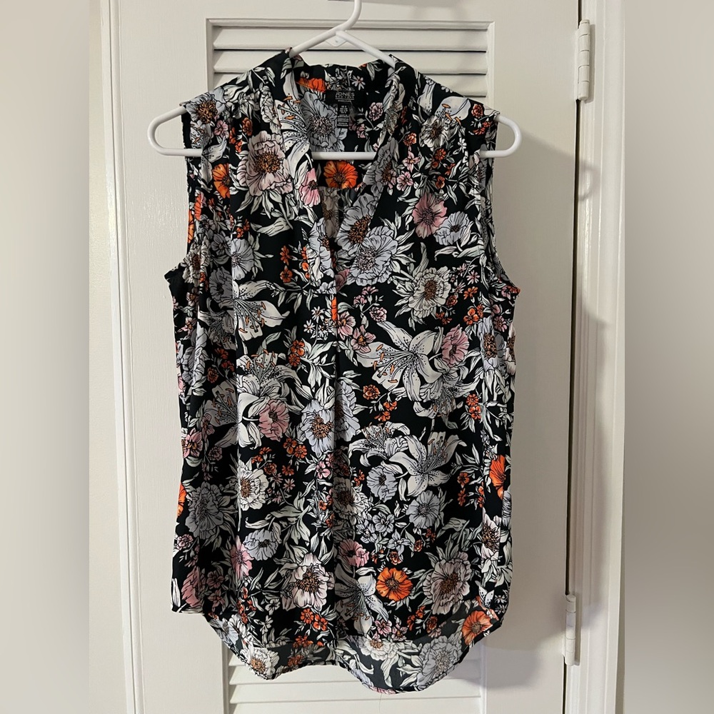 Jones New York Floral Sleeveless Blouse